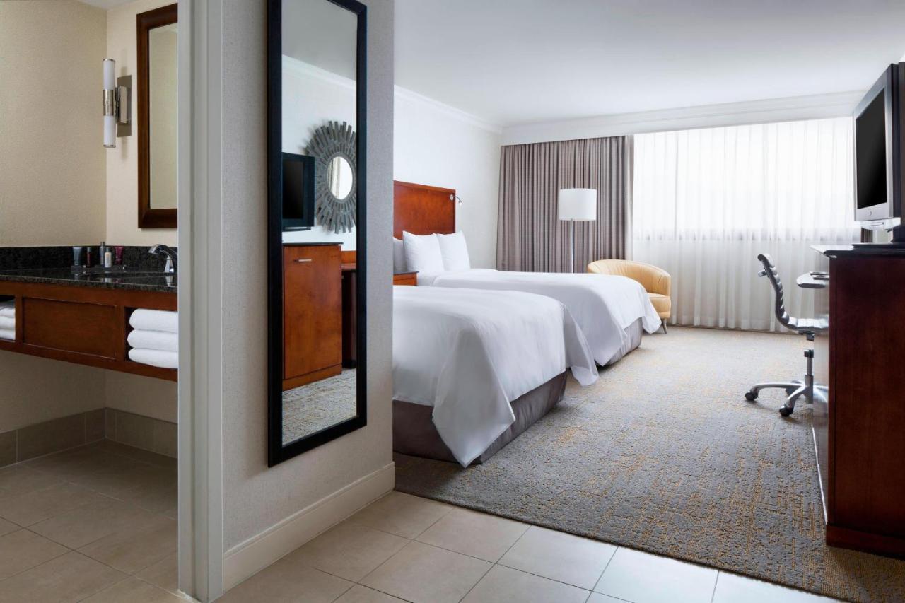 Los Angeles Marriott Burbank Airport Экстерьер фото